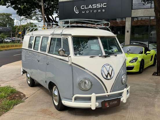 VOLKSWAGEN-KOMBI-1960