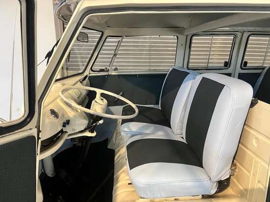 VOLKSWAGEN-KOMBI-1.5 LUXO 8V GASOLINA 3P MANUAL VOLKSWAGEN-KOMBI-1974
