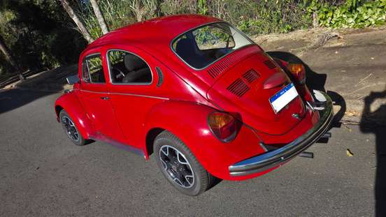 VOLKSWAGEN-FUSCA-1985