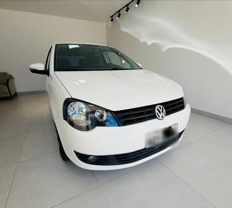 VOLKSWAGEN POLO 1.6 MI 8V FLEX 4P MANUAL