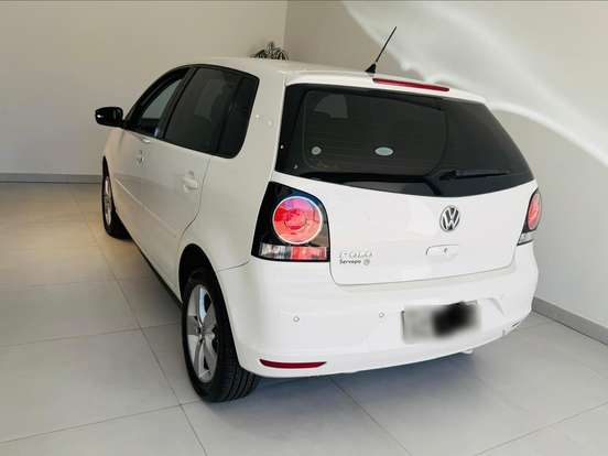 VOLKSWAGEN-POLO-1.6 MI 8V FLEX 4P MANUAL VOLKSWAGEN-POLO-2014