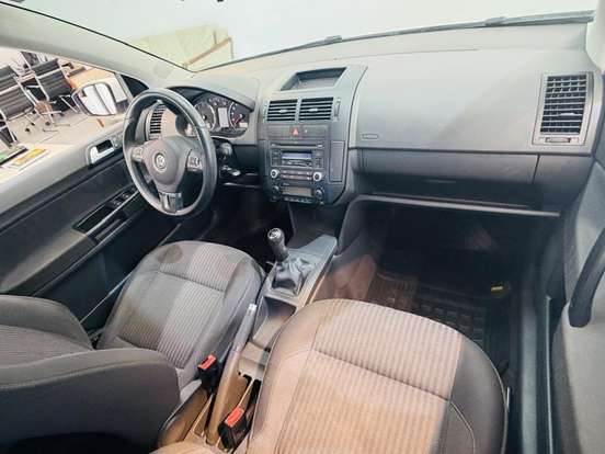 VOLKSWAGEN-POLO-1.6 MI 8V FLEX 4P MANUAL VOLKSWAGEN-POLO-2014
