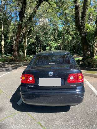 VOLKSWAGEN-POLO SEDAN-1.6 MI 8V FLEX 4P AUTOMATIZADO VOLKSWAGEN-POLO SEDAN-2010