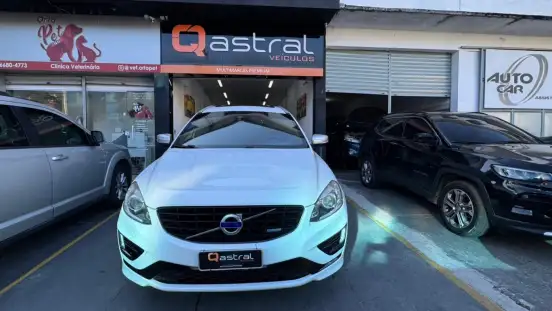 VOLVO-XC60-2.0 T5 R DESIGN TURBO GASOLINA 4P AUTOMÁTICO VOLVO-XC60-2014