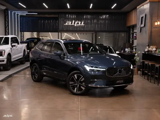 VOLVO XC60 2.0 T8 PHEV PLUS AWD GEARTRONIC