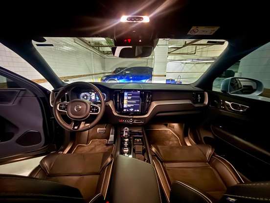 VOLVO-XC60-2.0 T8 HYBRID R-DESIGN AWD GEARTRONIC VOLVO-XC60-2018