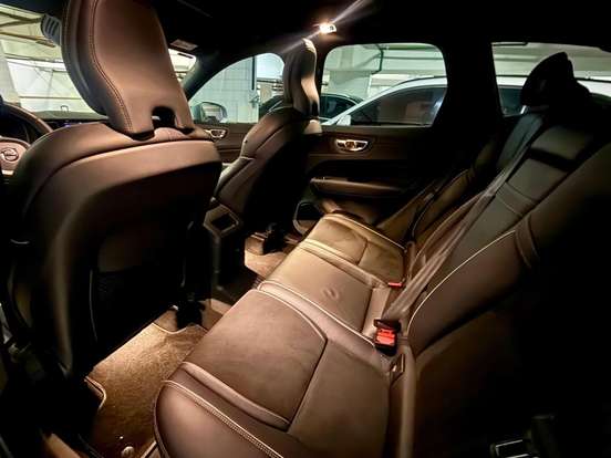 VOLVO-XC60-2.0 T8 HYBRID R-DESIGN AWD GEARTRONIC VOLVO-XC60-2018