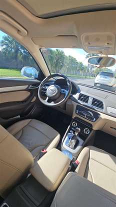 AUDI-Q3-2012