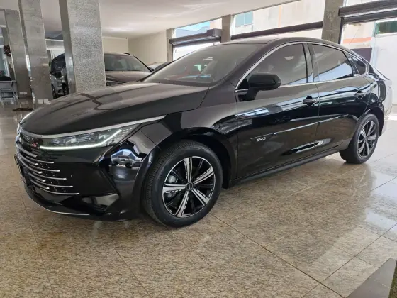 BYD KING 1.5 DM-I PHEV GS AUTOMÁTICO