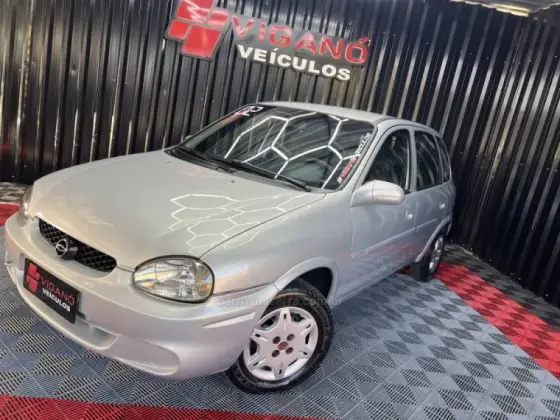 CHEVROLET CORSA 1.0 MPFI MILENIUM 8V GASOLINA 4P MANUAL