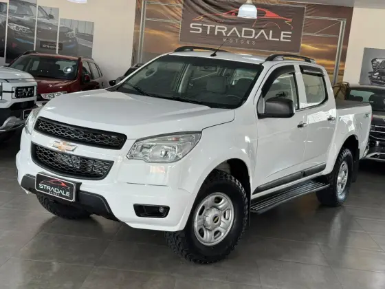 CHEVROLET S10 2.8 LS 4X4 CD 16V TURBO DIESEL 4P MANUAL