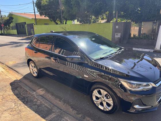 CHEVROLET ONIX 1.0 TURBO FLEX PREMIER AUTOMÁTICO