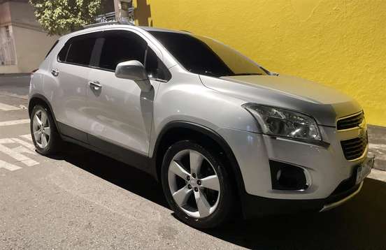 CHEVROLET-TRACKER-2014