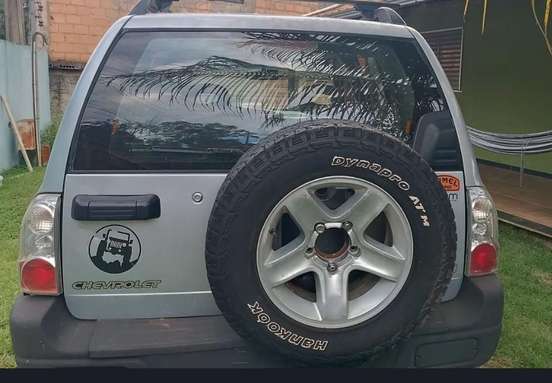 CHEVROLET-TRACKER-2008