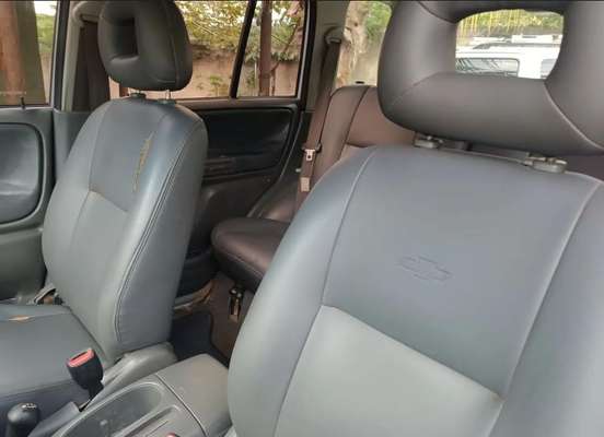 CHEVROLET-TRACKER-2008