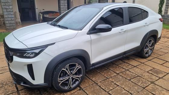 FIAT FASTBACK 2024 1.0 TURBO 200 FLEX IMPETUS CVT