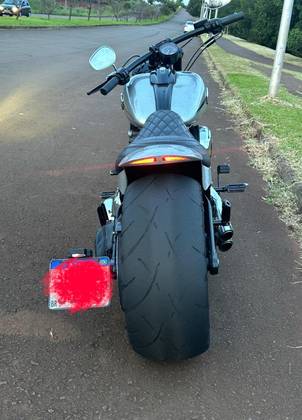 HARLEY-DAVIDSON SOFTAIL BREAKOUT 
