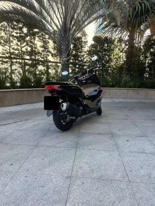 HONDA-PCX 160 DLX-2025
