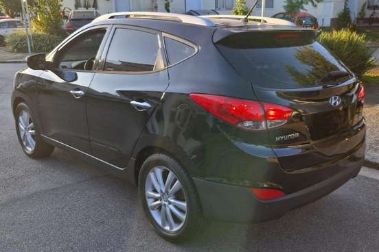 HYUNDAI-IX35-2011