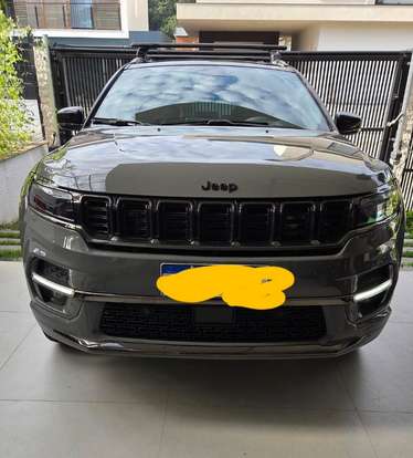 JEEP-COMMANDER-2025