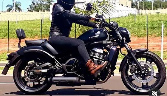 KAWASAKI VULCAN S ABS SE 
