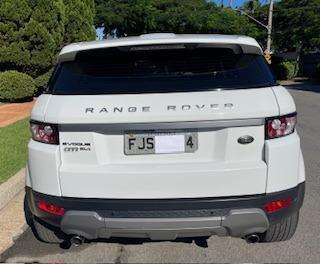 LAND ROVER-RANGE ROVER EVOQUE-2.0 PURE 4WD 16V GASOLINA 4P AUTOMÁTICO LAND ROVER-RANGE ROVER EVOQUE-2013