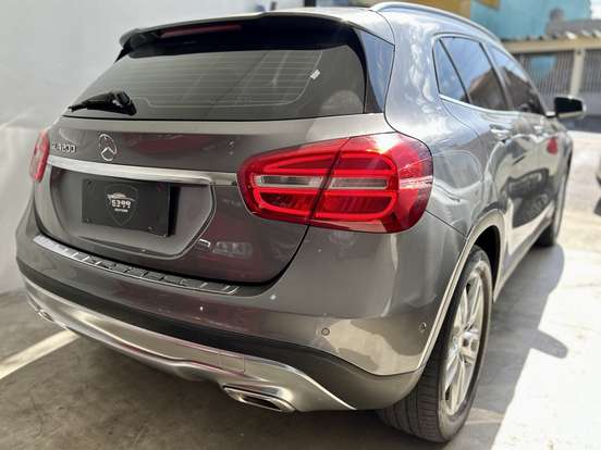 MERCEDES-BENZ-GLA 200-1.6 CGI ADVANCE 16V TURBO FLEX 4P AUTOMÁTICO MERCEDES-BENZ-GLA 200-2015