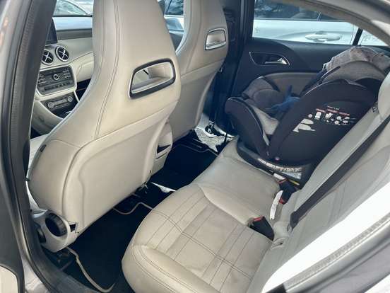 MERCEDES-BENZ-GLA 200-1.6 CGI ADVANCE 16V TURBO FLEX 4P AUTOMÁTICO MERCEDES-BENZ-GLA 200-2015
