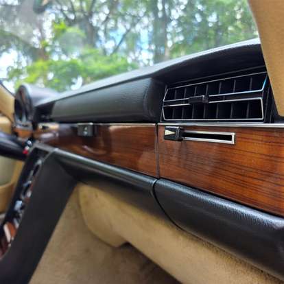 MERCEDES-BENZ-280 SE-1978