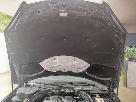 MERCEDES-BENZ-C 180-2011