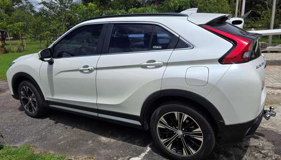 MITSUBISHI-ECLIPSE CROSS-2021