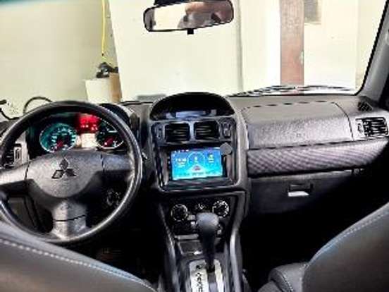 MITSUBISHI-PAJERO TR4-2.0 4X4 16V 140CV FLEX 4P AUTOMÁTICO MITSUBISHI-PAJERO TR4-2013