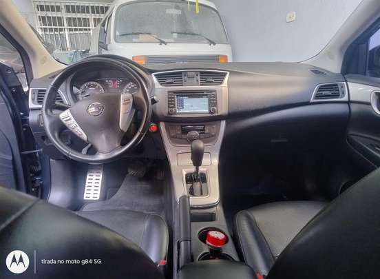 NISSAN-SENTRA-2014