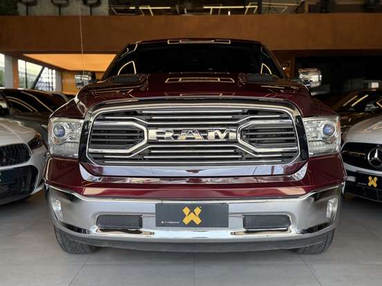 RAM-CLASSIC-5.7 V8 GASOLINA LARAMIE CD 4X4 AUTOMÁTICO RAM-CLASSIC-2022