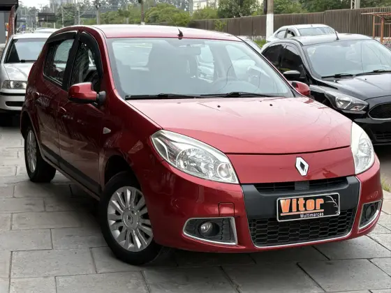 RENAULT SANDERO 1.6 PRIVILÉGE 16V FLEX 4P AUTOMÁTICO