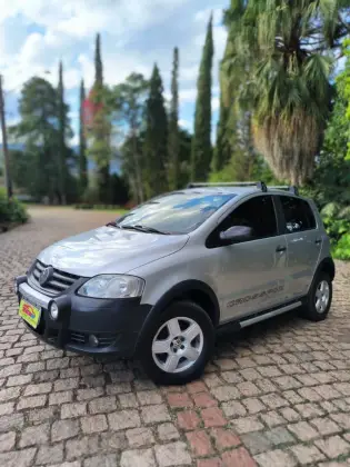 VOLKSWAGEN FOX 1.6 MI 8V FLEX 4P MANUAL