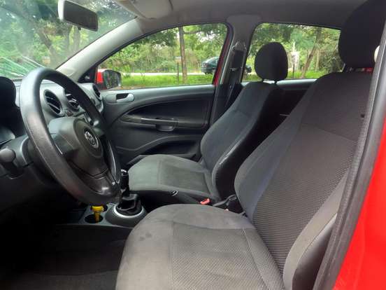 VOLKSWAGEN-GOL-2014