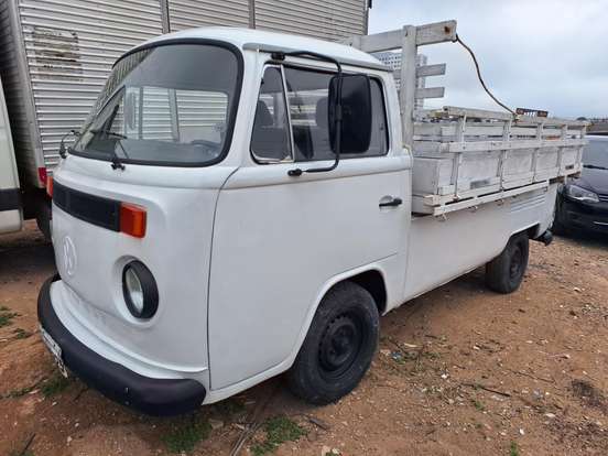 VOLKSWAGEN-KOMBI-1.6 PICK-UP CS 8V ÁLCOOL 2P MANUAL VOLKSWAGEN-KOMBI-1993
