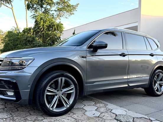 VOLKSWAGEN-TIGUAN-2.0 350 TSI GASOLINA ALLSPACE R-LINE 4MOTION DSG VOLKSWAGEN-TIGUAN-2021
