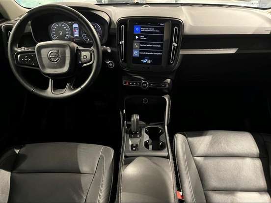 VOLVO-XC40-2.0 T4 GASOLINA GEARTRONIC VOLVO-XC40-2018