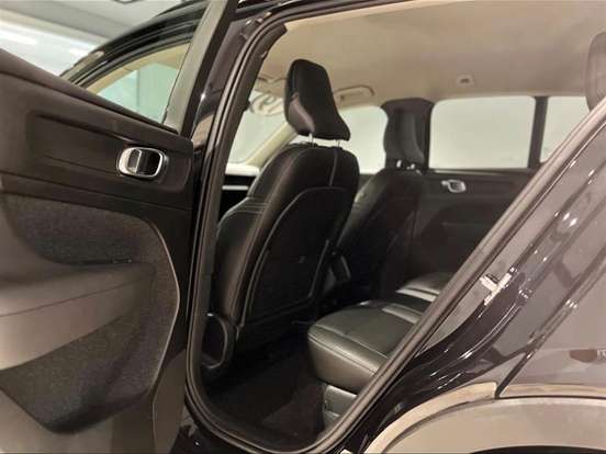 VOLVO-XC40-2.0 T4 GASOLINA GEARTRONIC VOLVO-XC40-2018