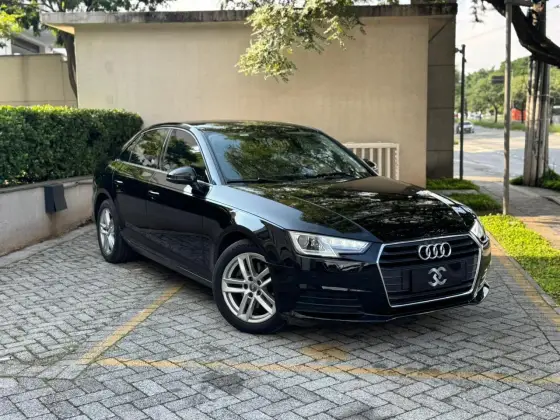 AUDI A4 2.0 TFSI GASOLINA PRESTIGE PLUS S TRONIC