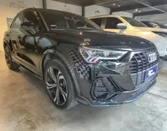 AUDI Q3 2.0 40 TFSI GASOLINA PERFORMANCE BLACK QUATTRO TIPTRONIC AUDI Q3 2.0 40 TFSI GASOLINA PERFORMANCE BLACK QUATTRO TIPTRONIC