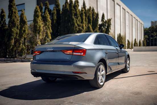 AUDI-A3-2018