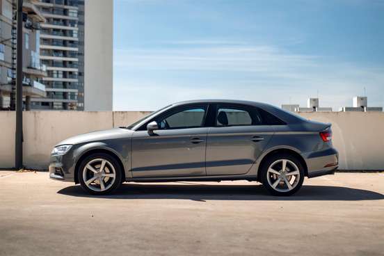 AUDI-A3-2018