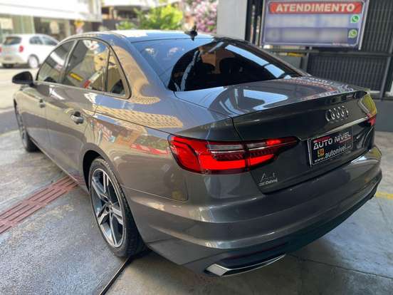 AUDI-A4-2.0 TFSI GASOLINA PRESTIGE S TRONIC AUDI-A4-2022