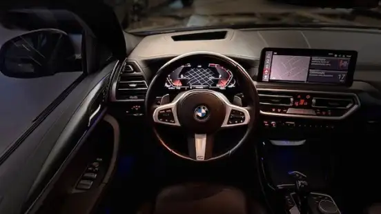 BMW-X4-2022