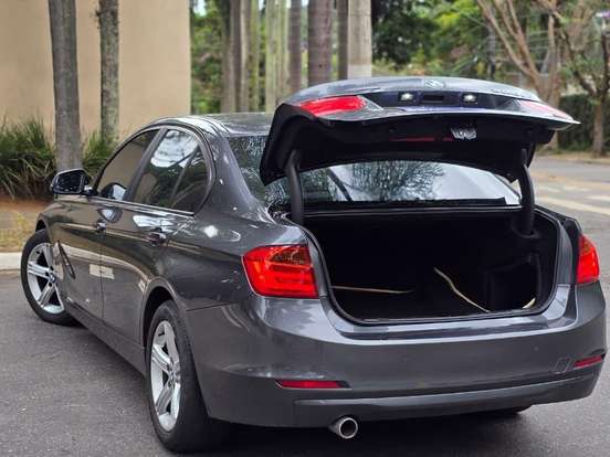 BMW-320i-2.0 SPORT 16V TURBO ACTIVE FLEX 4P AUTOMÁTICO BMW-320i-2014