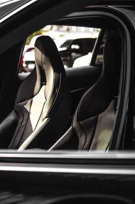 BMW-M 135i-2021