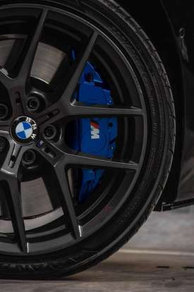 BMW-M 135i-2021